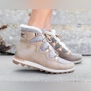 Limited Sorel Sneakchic Alpine Booties Shearling Lined Women’s 8